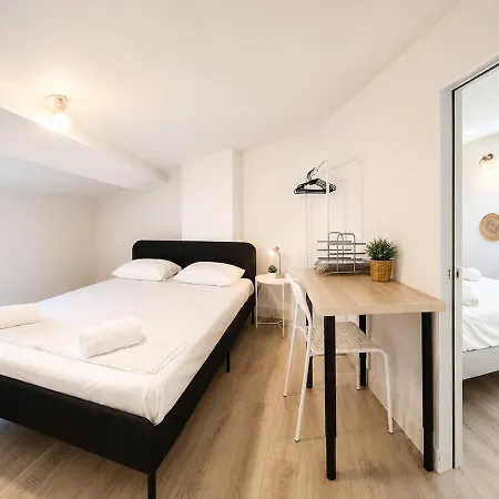 شقة La Becanerie Calme & Duplex *
